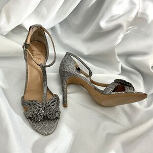 NWOT INC International Concepts Rainor Pewter Heel Sandals Butterfly Size 6.5m